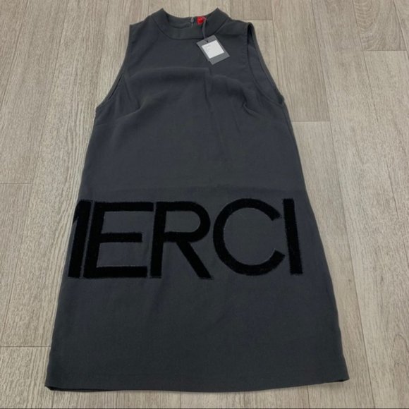 n:Philanthropy Dress - Picture 1 of 8